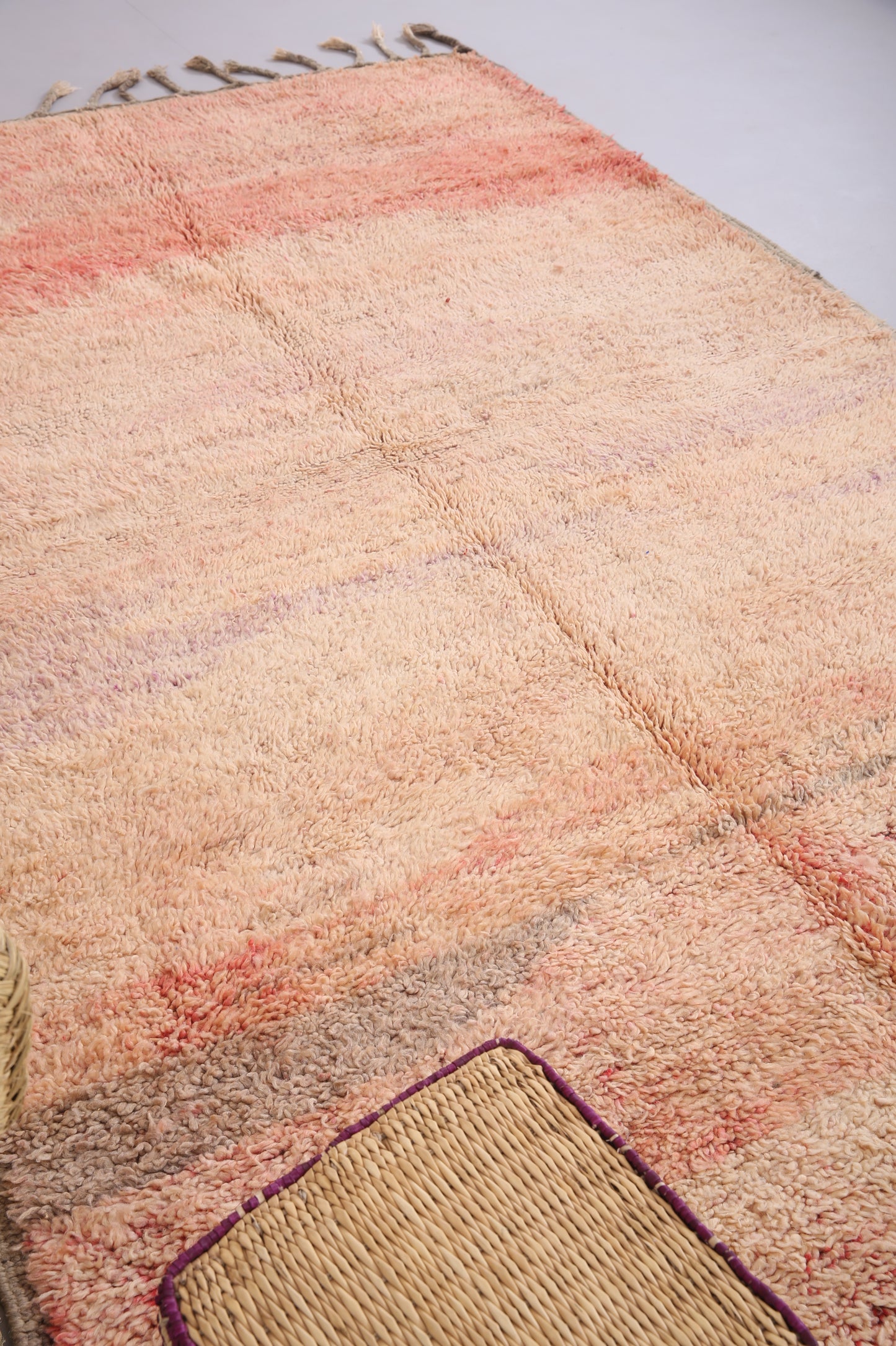 Pfirsichfarbener marokkanischer Boujaad-Teppich 6 FT x 10,6 FT - marokkanischer Vintage-Teppich - handgemachter Teppich - Berberteppich - alter Boho-Teppich - Vintage-Tribal-Teppich