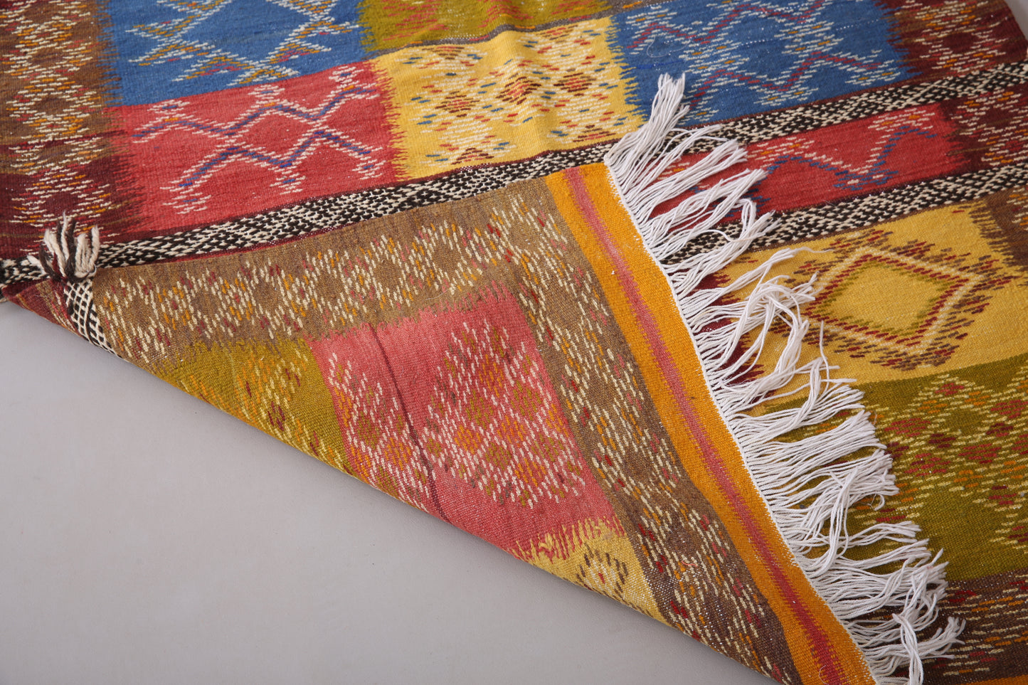 Moroccan handwoven berber rug 3.3 FT X 6.6 FT