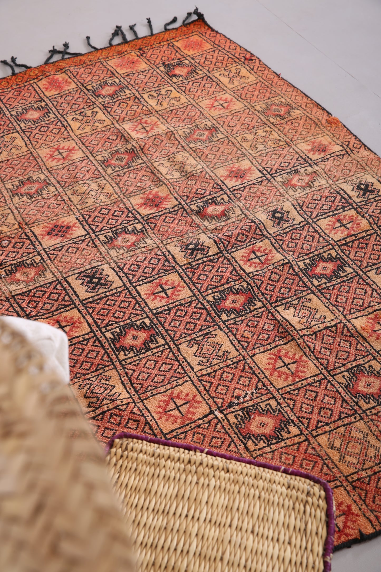 Marokkanischer flach gewebter Berberteppich 3,4 FT x 5,6 FT - kleiner Berberteppich - kleiner marokkanischer Teppich - handgefertigter Berberteppich - Vintage marokkanischer Boho-Teppich