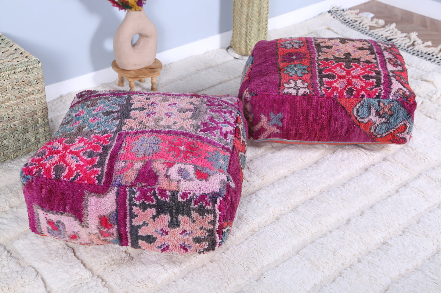 Ensemble de 2 poufs violets marocains vintage 23,6'' x 23,6'' x 7,8''