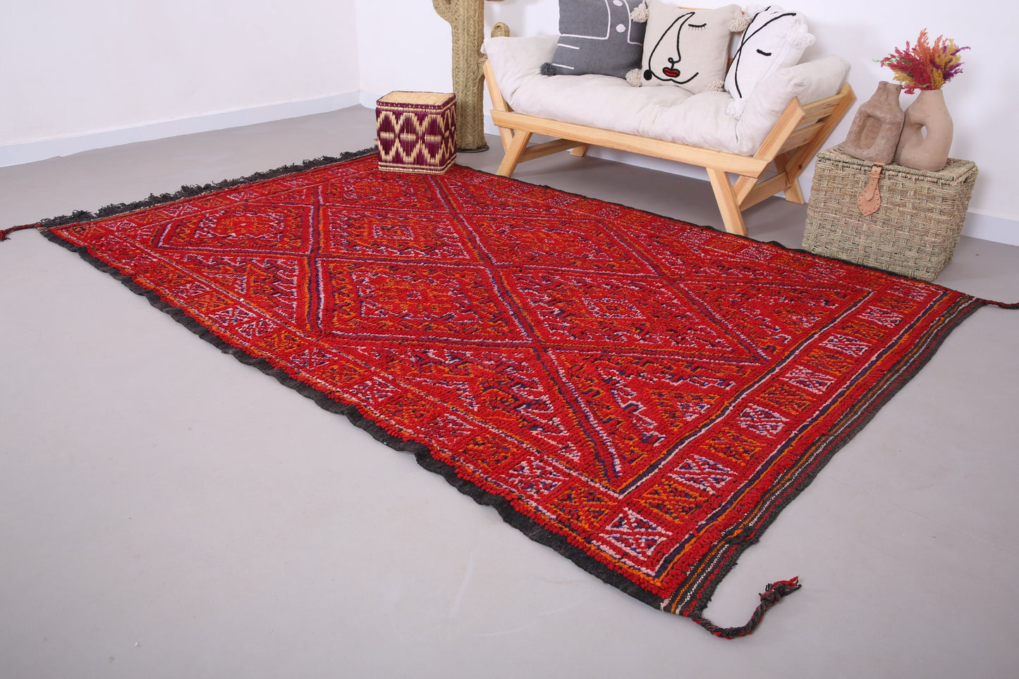 Roter handgemachter Beni Mguild Teppich 6 FT x 9 FT - Vintage handgemachter Teppich - marokkanischer Teppich - Berberteppich - handgefertigter Tribal Teppich - Marokko Teppich Vintage