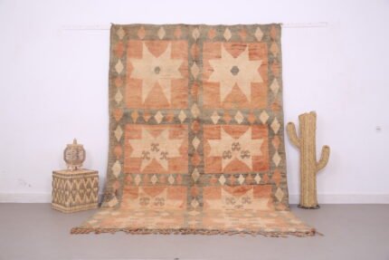 Vintage Moroccan Wool Rug 6.5 x 9.7 FT - Berber Boujaad Rug