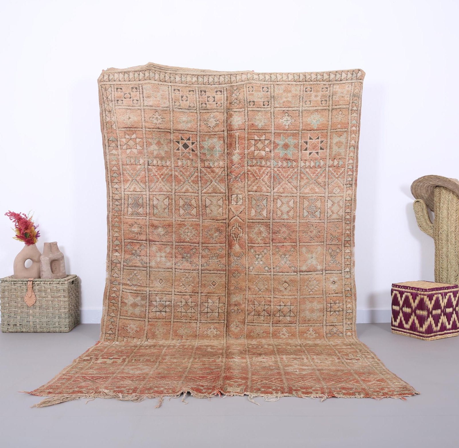 il_fullxfull.6497124952_qr52 Peach Vintage Boujaad Rug 6 x 10 FT - Vintage moroccan rug - Bohemian rug tufted - Old moroccan rug - Berber rug handmade - moroccan rug - Image 1