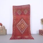 Vintage moroccan boujaad runner rug 4 FT X 9.4 FT - berber wool rug - hallway rug - boho chic decor - bohemian runner rug - 100% wool runner