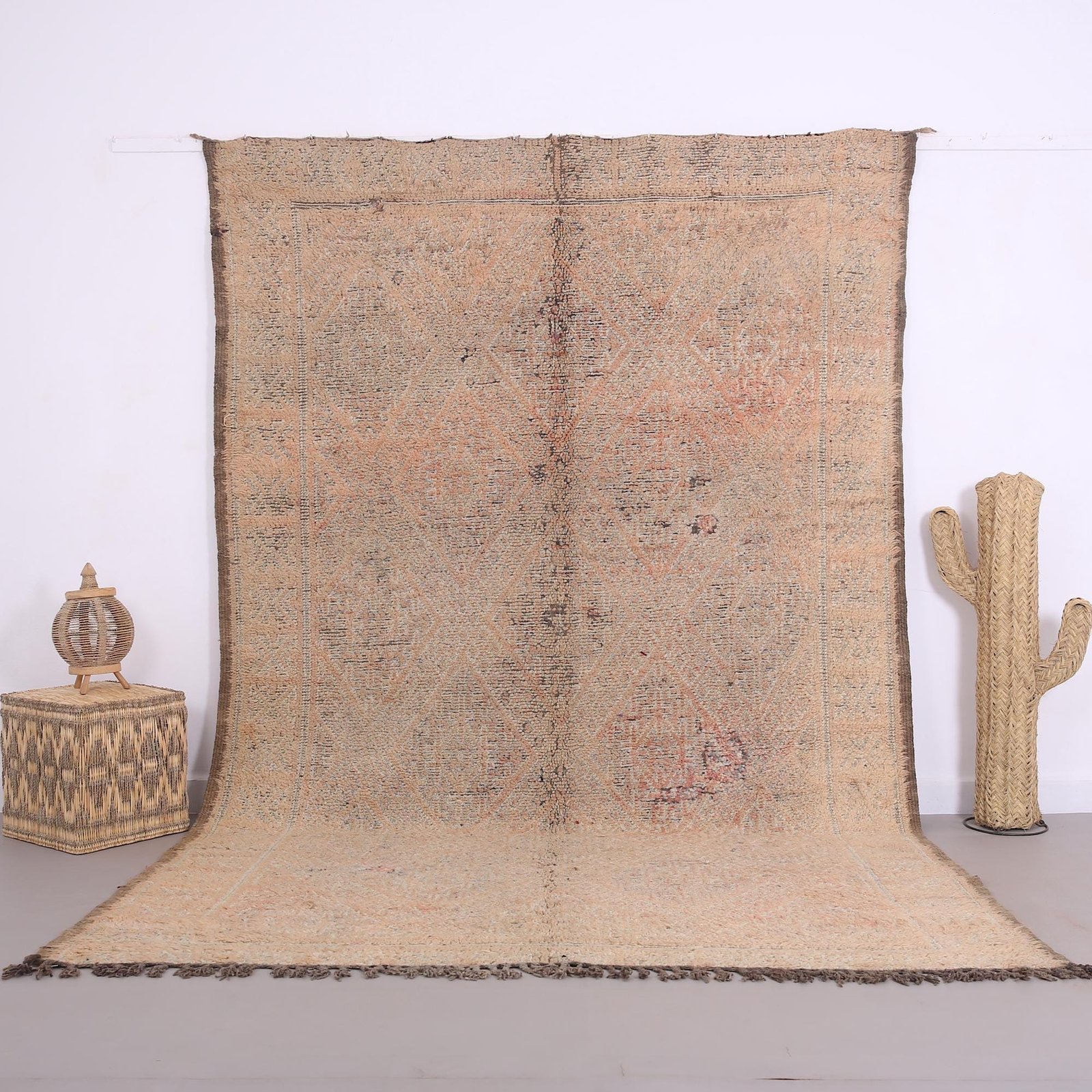 il_fullxfull.6983906678_oerd Vintage Beni Mguild Rug 6.7 x 10.6 FT, Moroccan Rug - Image 1