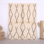 Vintage Handmade Beni Ourain Rug 5.4 x 7.3 ft, Moroccan Rug